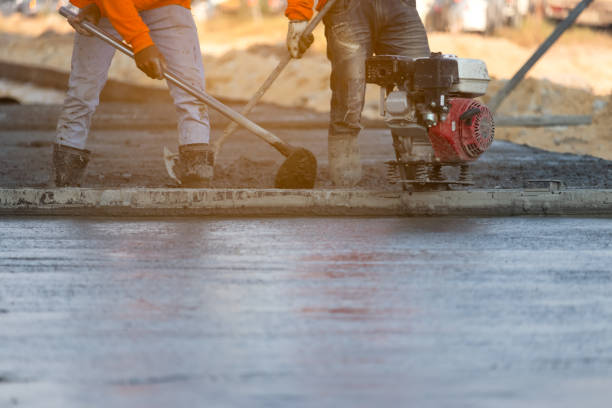 Best Concrete Walkway Installation  in Red Springs, NC